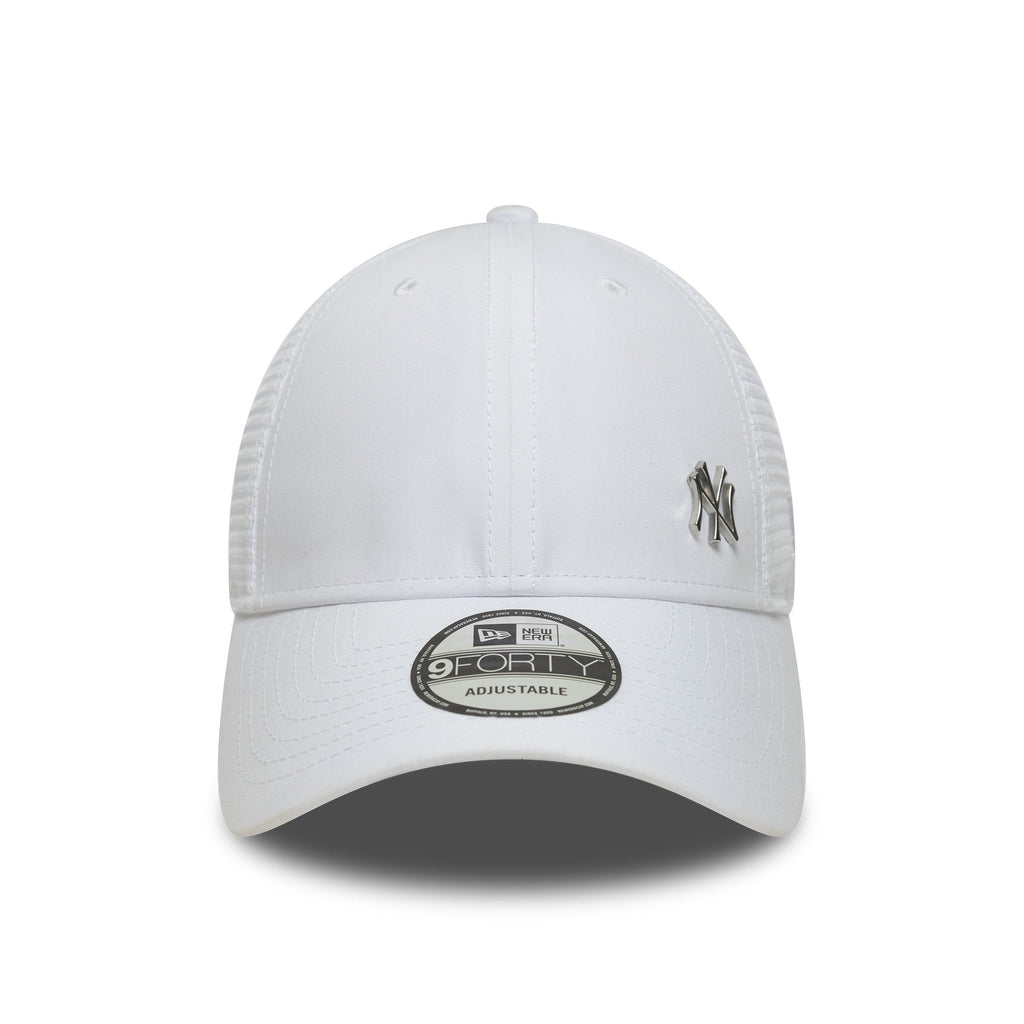 New York Yankees MLB Flawless 9forty Trucker Snapback White