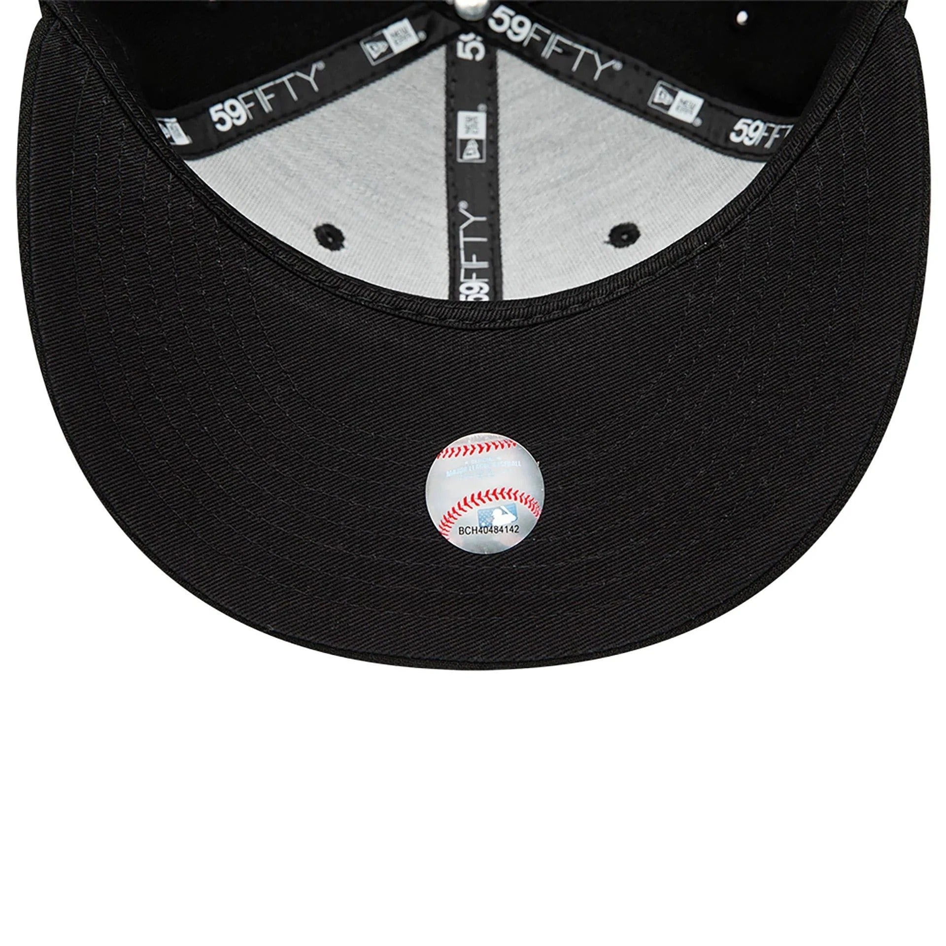 Atlanta Braves MLB League Essential 59FIFTY Fitted New Era Black/Black